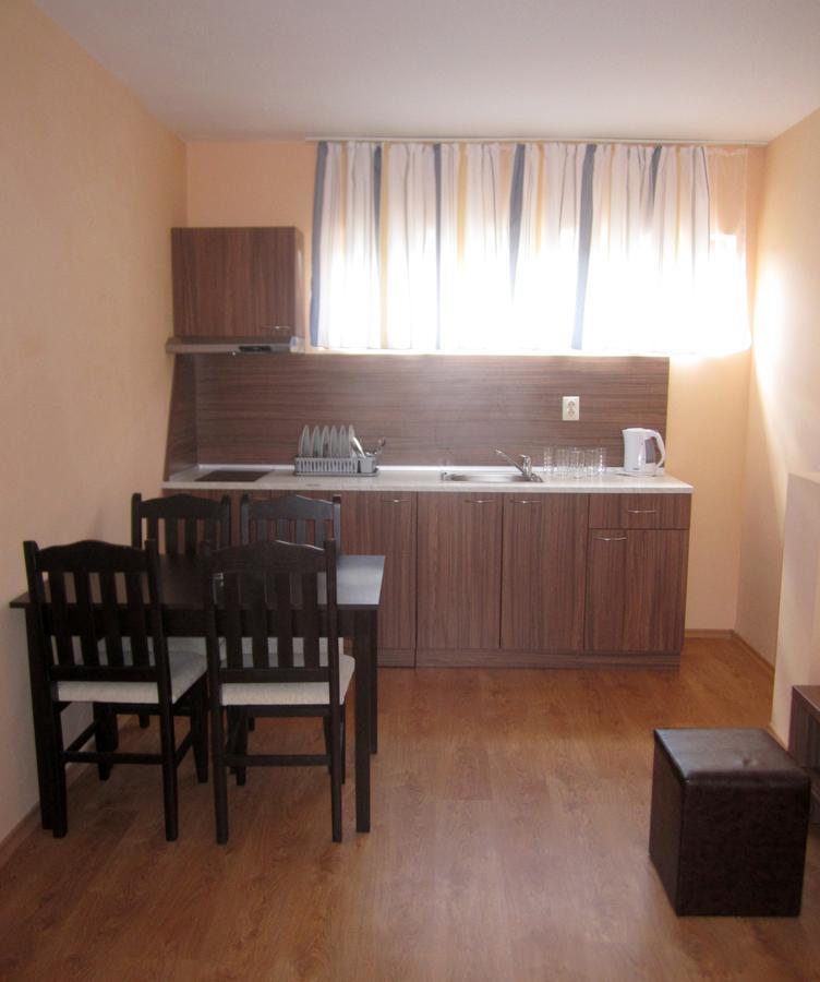 Hotel Coop Central ابزور المظهر الخارجي الصورة