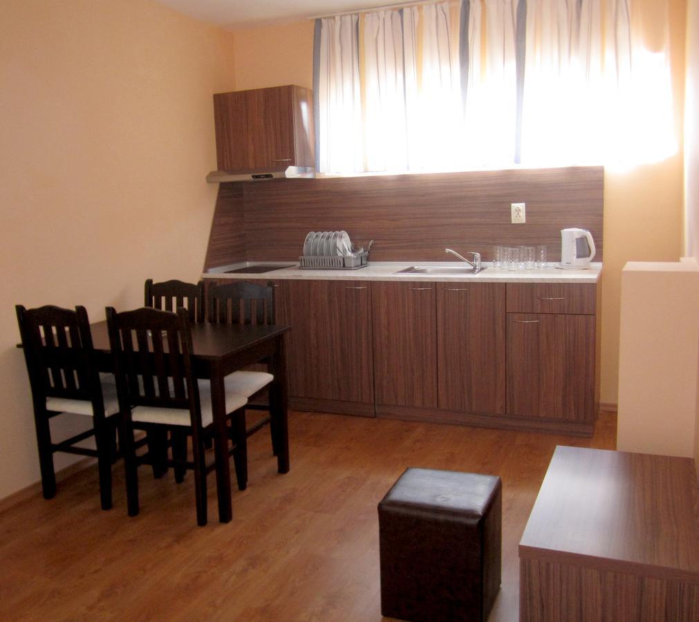 Hotel Coop Central ابزور المظهر الخارجي الصورة